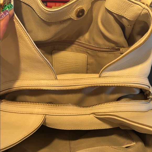 Coach Handbag - Picture 2 of 9